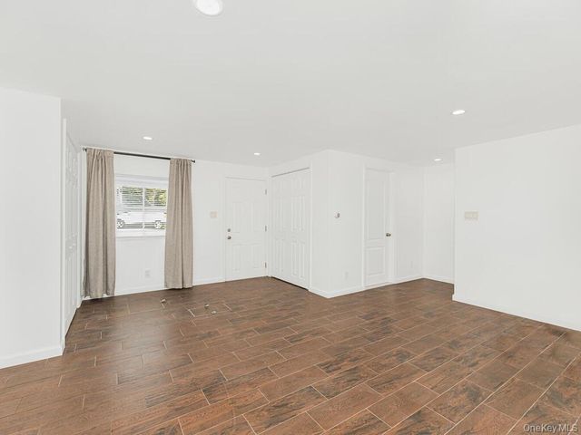 2803 Gunther Avenue, Bronx, NY 10469
