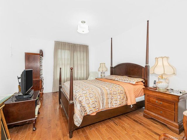 2803 Gunther Avenue, Bronx, NY 10469