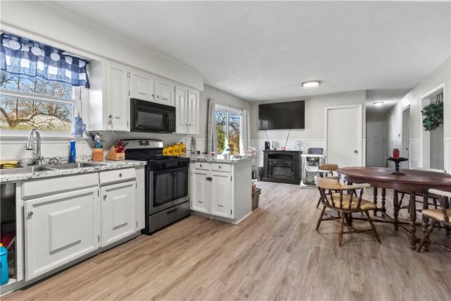 618 S Sycamore Street, Harrison, AR 72601