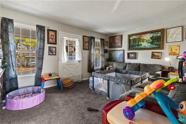 618 S Sycamore Street, Harrison, AR 72601