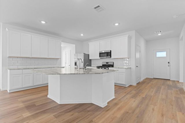 9111 Serene Haven, Iowa Colony, TX 77583