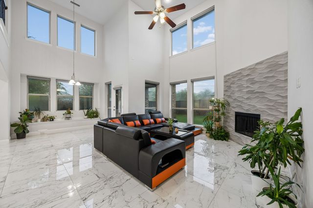 501 Winehart Street, Lewisville, TX 75056