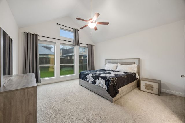501 Winehart Street, Lewisville, TX 75056
