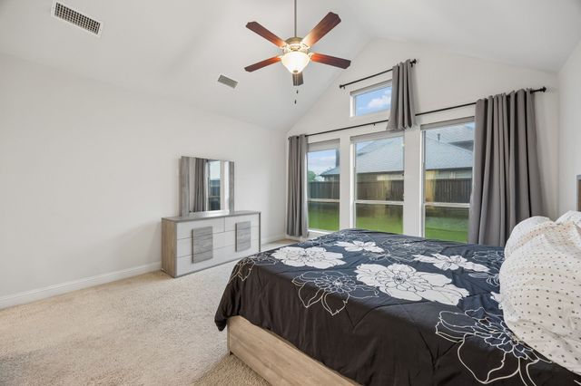 501 Winehart Street, Lewisville, TX 75056