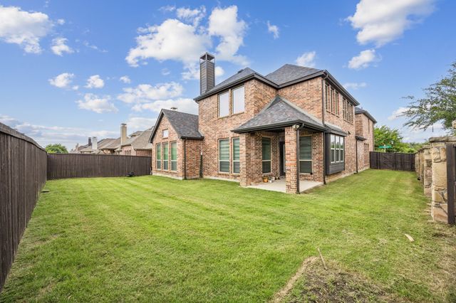 501 Winehart Street, Lewisville, TX 75056