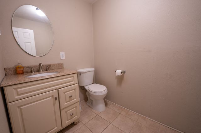 8247 Pinewood Rd, Nunnelly, TN 37137