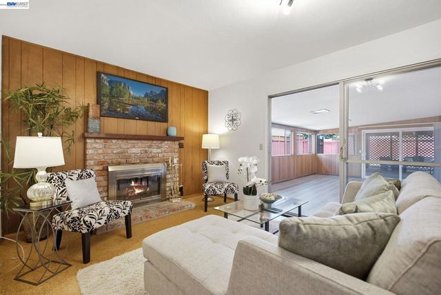 6440 Lotus Ct, Newark, CA 94560