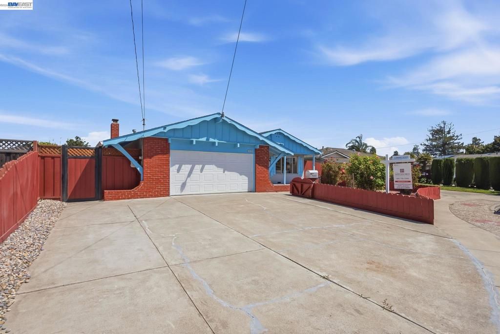 Image 41 of property listing at 6440 Lotus Ct, Newark, CA 94560