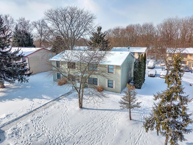 2201 Sturdy Road, Valparaiso, IN 46383