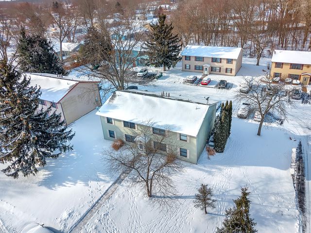 2201 Sturdy Road, Valparaiso, IN 46383