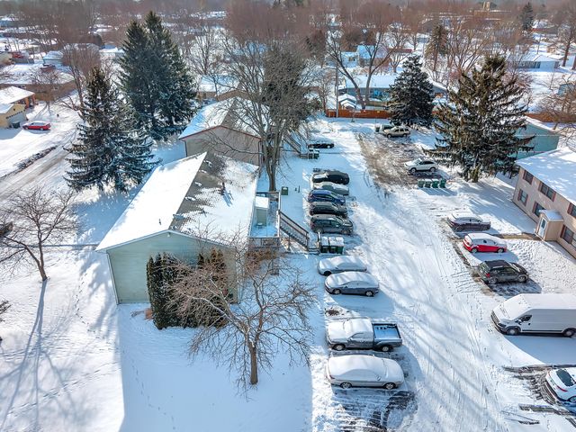 2201 Sturdy Road, Valparaiso, IN 46383