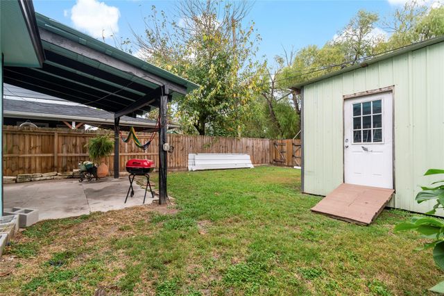 507 Firnat Street, Houston, TX 77022