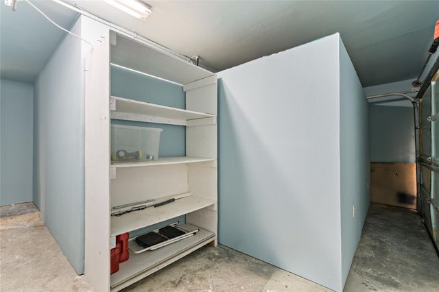 507 Firnat Street, Houston, TX 77022