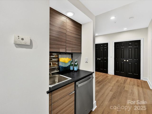 15611 Ballantyne Country Club Drive, Charlotte, NC 28277