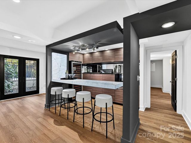 15611 Ballantyne Country Club Drive, Charlotte, NC 28277