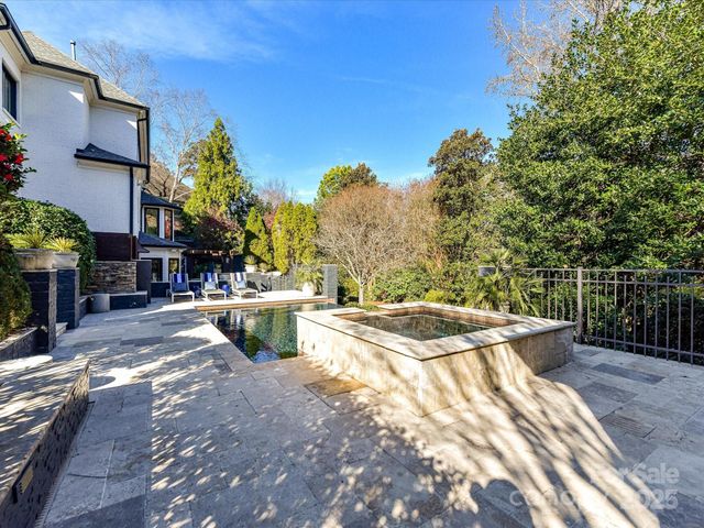 15611 Ballantyne Country Club Drive, Charlotte, NC 28277