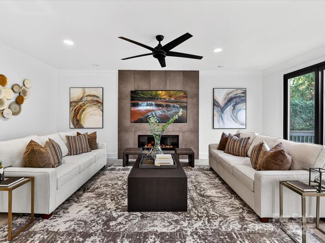 15611 Ballantyne Country Club Drive, Charlotte, NC 28277