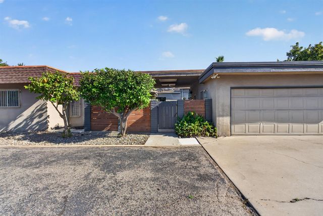 1923 S Fairway, Fresno, CA 93727