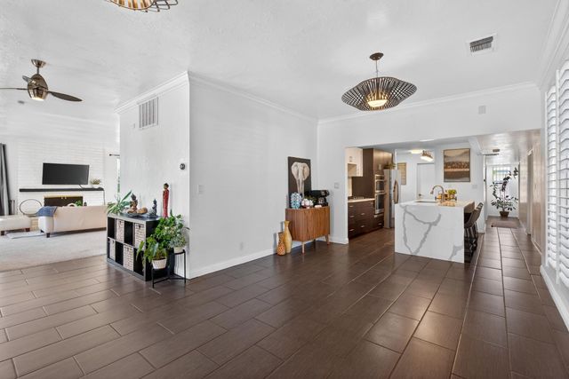 1923 S Fairway, Fresno, CA 93727