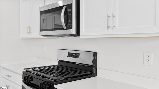 123 Bobbin Road, Greenville, SC 29611