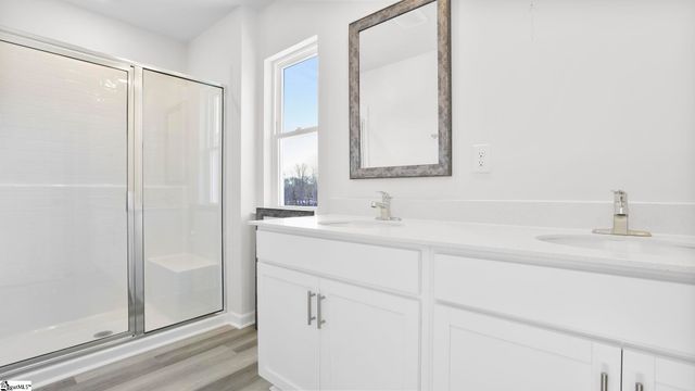 123 Bobbin Road, Greenville, SC 29611