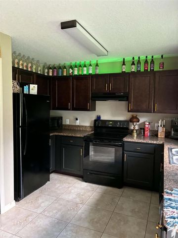 13 LOCUST LOOP, Ocala, FL 34472