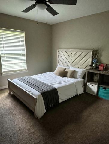 13 LOCUST LOOP, Ocala, FL 34472