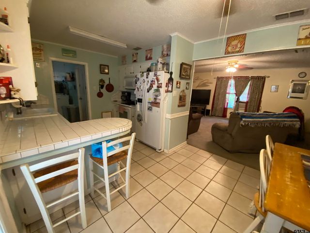 13755 Eastside DR, Tyler, TX 75707