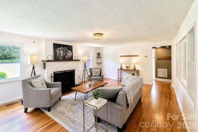 317 Balsam Drive, Waynesville, NC 28786