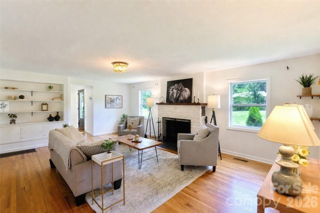 317 Balsam Drive, Waynesville, NC 28786