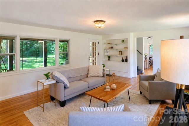 317 Balsam Drive, Waynesville, NC 28786