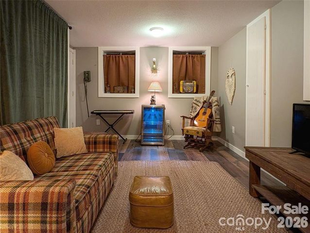 317 Balsam Drive, Waynesville, NC 28786