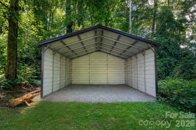 317 Balsam Drive, Waynesville, NC 28786
