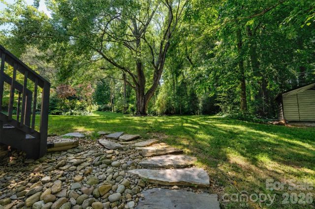 317 Balsam Drive, Waynesville, NC 28786