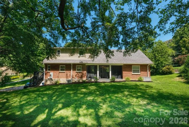 317 Balsam Drive, Waynesville, NC 28786