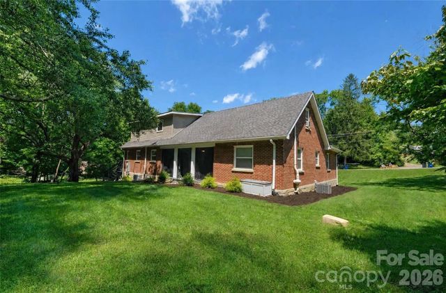 317 Balsam Drive, Waynesville, NC 28786