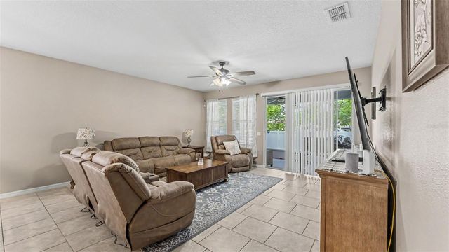 1358 WINDWARD OAKS LOOP, Auburndale, FL 33823