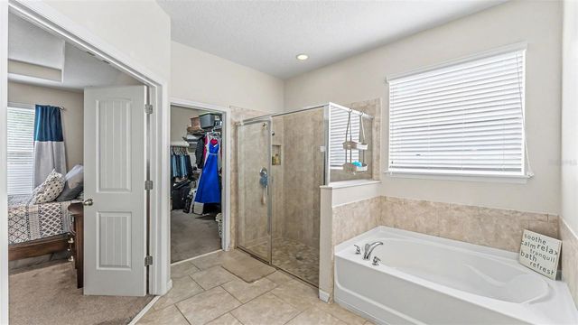 1358 WINDWARD OAKS LOOP, Auburndale, FL 33823