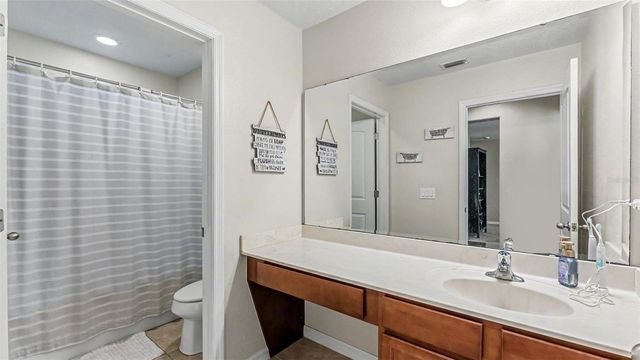 1358 WINDWARD OAKS LOOP, Auburndale, FL 33823