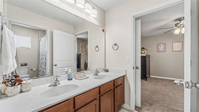 1358 WINDWARD OAKS LOOP, Auburndale, FL 33823