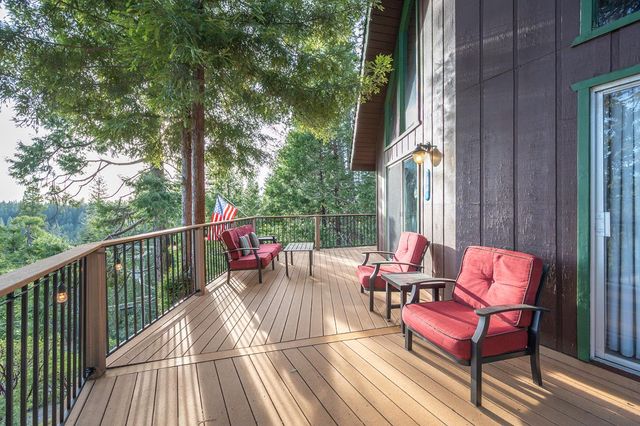 1051 Greensboro Way, Arnold, CA 95223