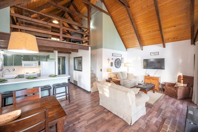 1051 Greensboro Way, Arnold, CA 95223