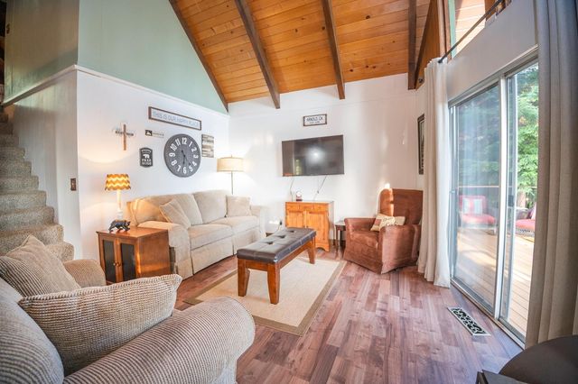 1051 Greensboro Way, Arnold, CA 95223