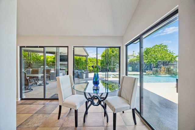 7001 Kingshollow Drive, Dallas, TX 75248