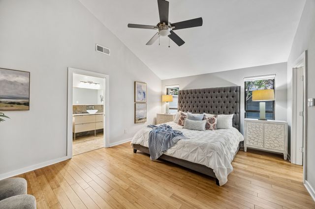 7001 Kingshollow Drive, Dallas, TX 75248