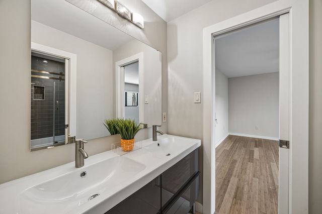 7001 Kingshollow Drive, Dallas, TX 75248
