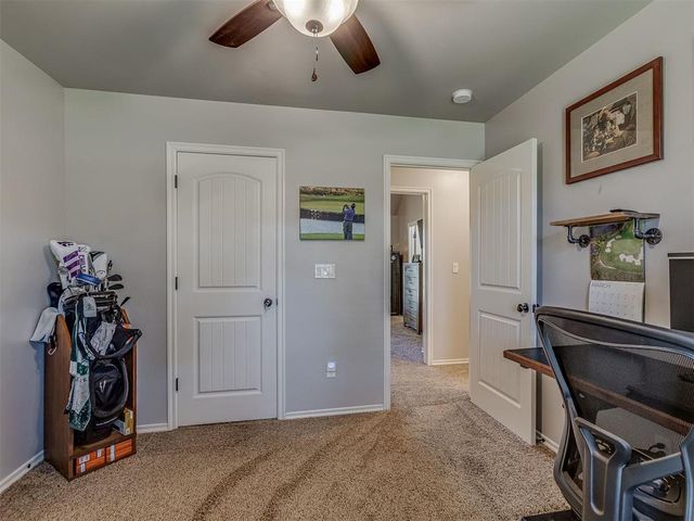 5888 Timberland Crossing, Guthrie, OK 73044
