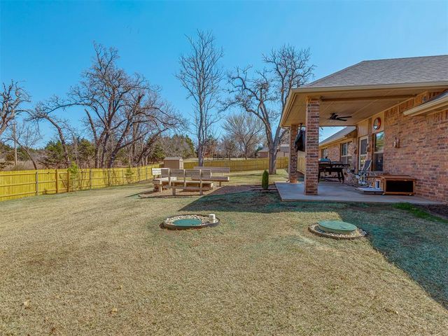 5888 Timberland Crossing, Guthrie, OK 73044
