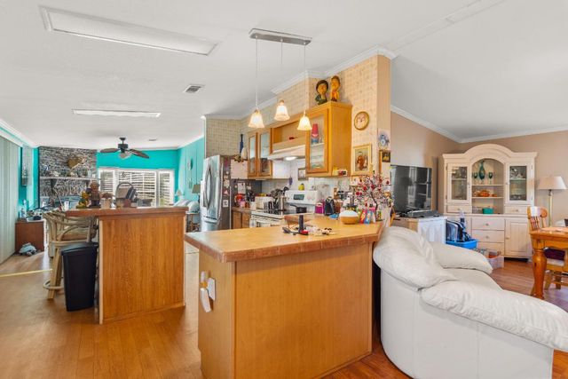 18 Nuevo Leon Road, Port St. Lucie, Port St Lucie, FL 34952