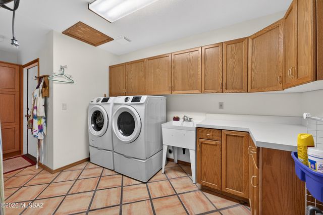 11361 E Calle Vaqueros, Tucson, AZ 85749